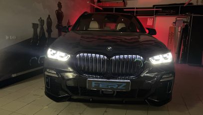BMW X5 G05 Iconic Glow от FERZ